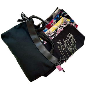 Thirty One Black Purse & 5 Changeable Skirt Covers Floral Dots Medallion NEW